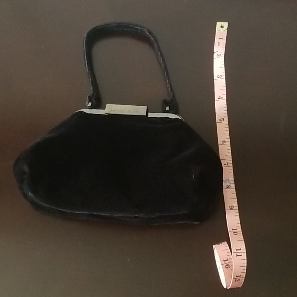 Mini Handheld Purse - Picture 12 of 12